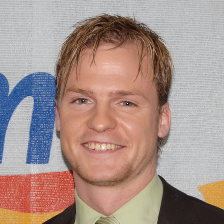 Auf dem Bild sehen Sie Mag. Elmar Riepl, Manager Filiallogistik, dm drogeriemarkt GmbH