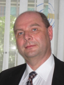 Auf dem Bild sehen Sie Mag. Dr. Bernhard Wolkerstorfer, GIWOG, Leitung Personal